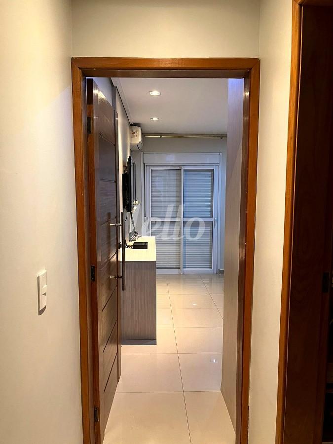 CORREDOR de Casa à venda, em condomínio - sobrado com 140 m², 3 quartos e 1 vaga em Jardim Colorado - São Paulo