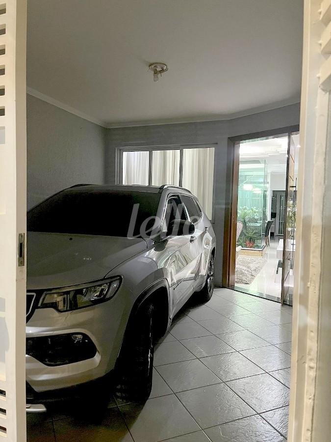 GARAGEM de Casa à venda, em condomínio - sobrado com 140 m², 3 quartos e 1 vaga em Jardim Colorado - São Paulo