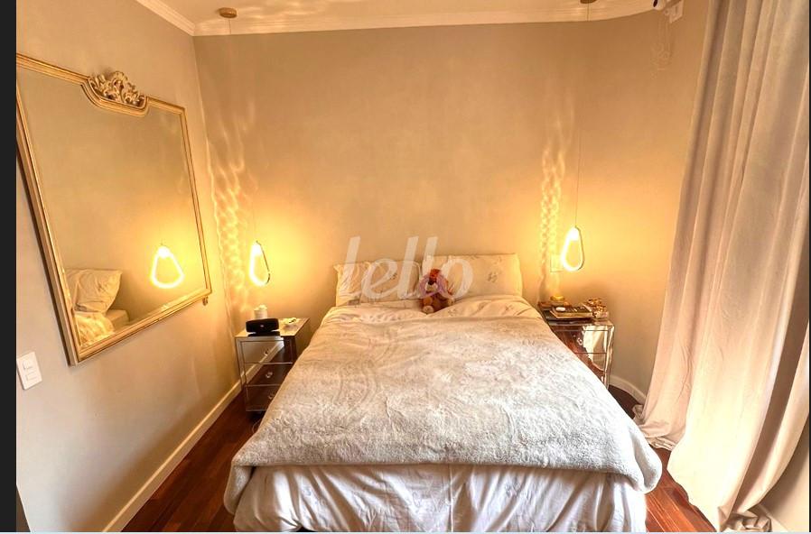 DORMITORIO de Apartamento à venda, Padrão com 200 m², 4 quartos e 4 vagas em Paraíso - São Paulo