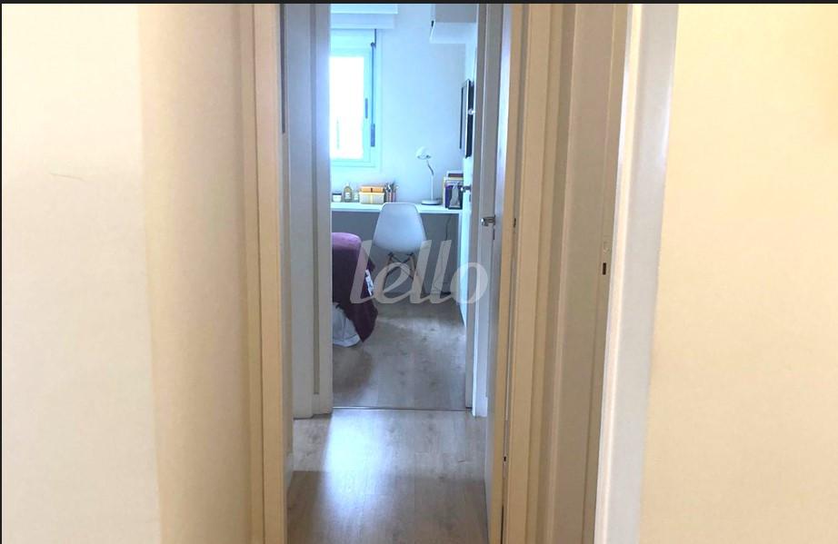 07DORMITORIO (1) de Apartamento à venda, Padrão com 131 m², 3 quartos e 2 vagas em Vila Mariana - São Paulo