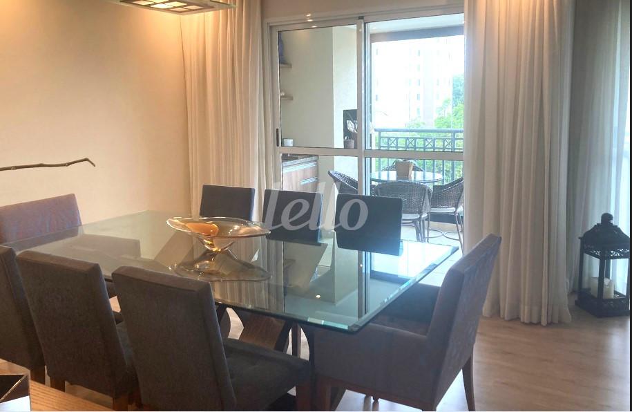 02SALA (2) de Apartamento à venda, Padrão com 131 m², 3 quartos e 2 vagas em Vila Mariana - São Paulo