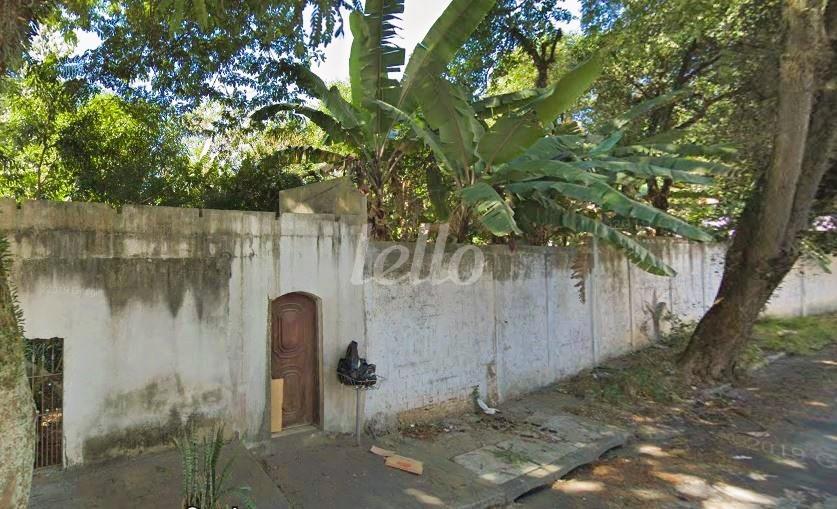 8 de Área / Terreno à venda, Padrão com 2160 m², e em Tucuruvi - São Paulo