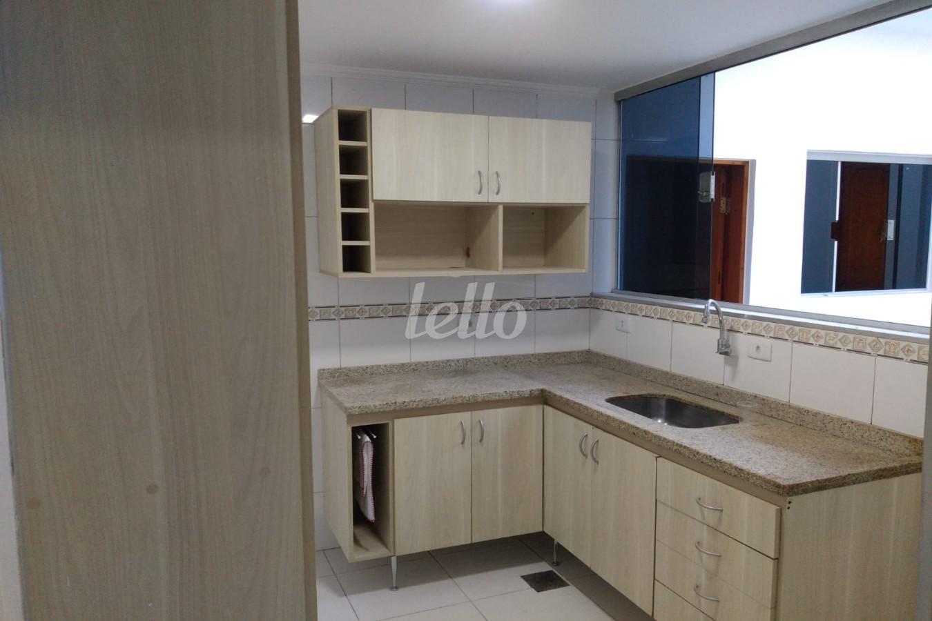 COZINHA de Casa à venda, sobrado com 202 m², 3 quartos e 2 vagas em Vila Mariana - São Paulo