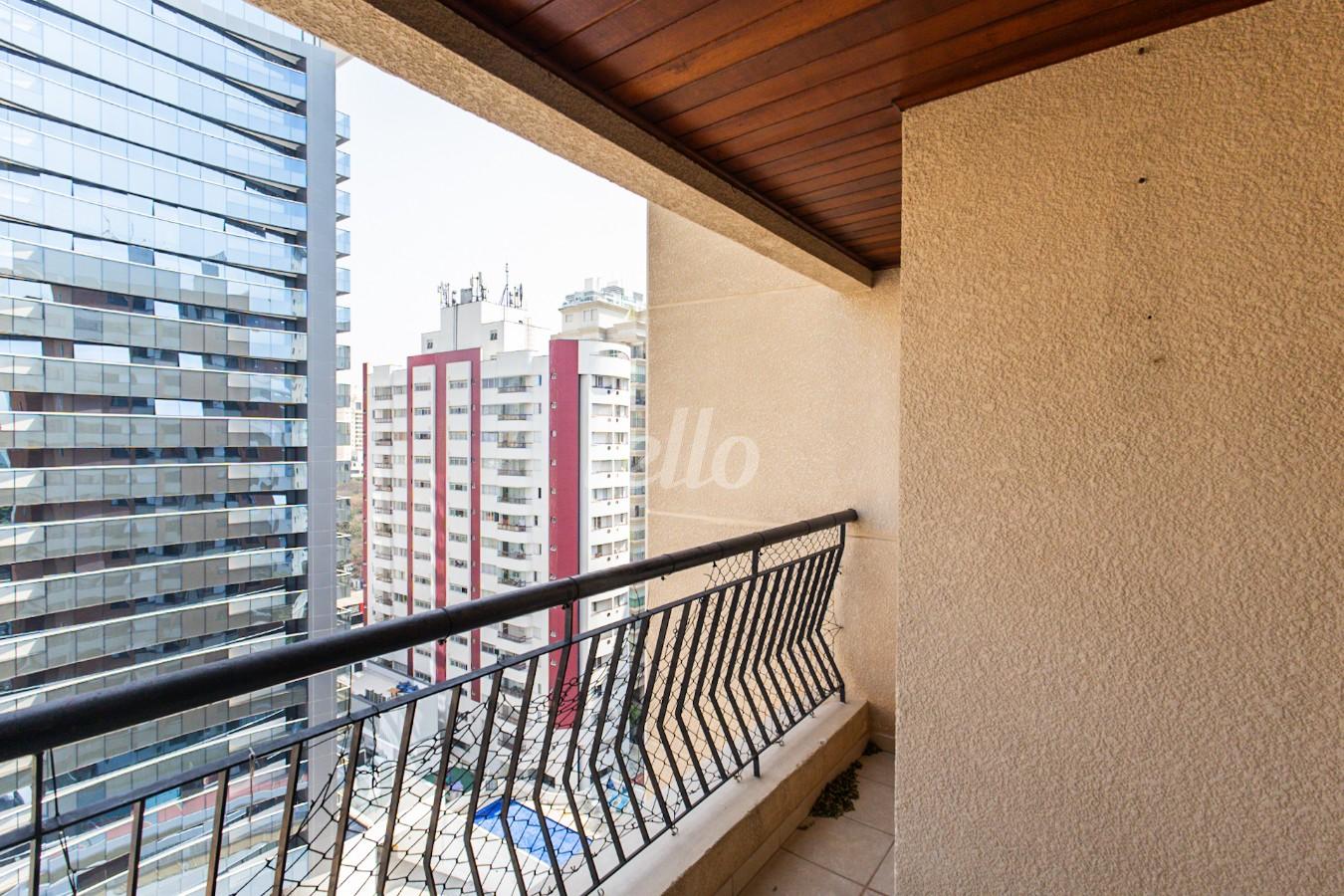 04SACADAVARANDA_001 de Apartamento para alugar, Padrão com 85 m², 3 quartos e 2 vagas em Tatuapé - São Paulo