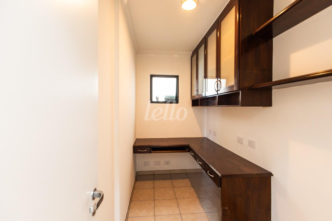 09DORMITORIO-2_001 de Apartamento para alugar, Padrão com 85 m², 3 quartos e 2 vagas em Tatuapé - São Paulo