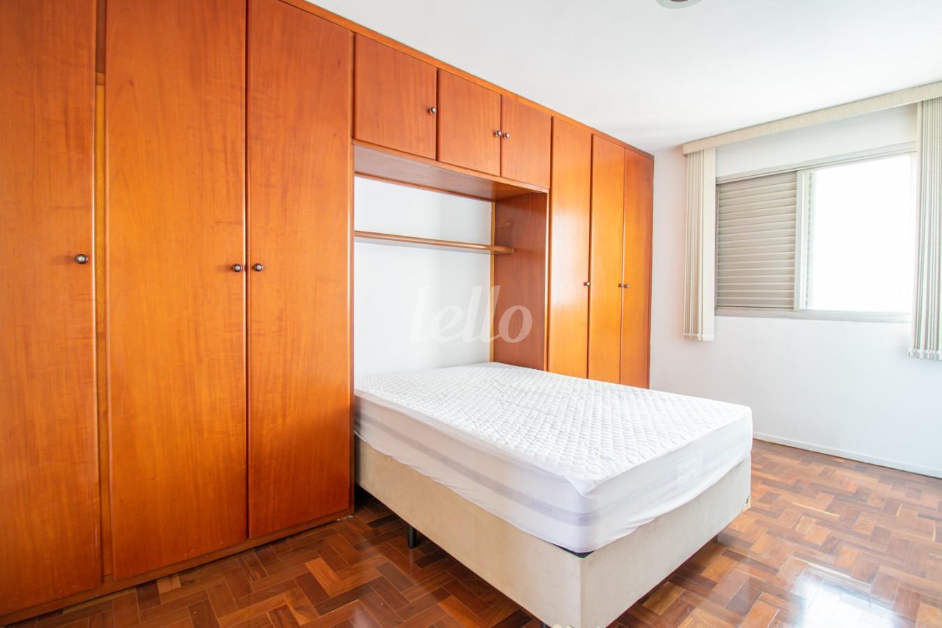 SUITE de Apartamento para alugar, Padrão com 110 m², 3 quartos e 1 vaga em Paraíso - São Paulo