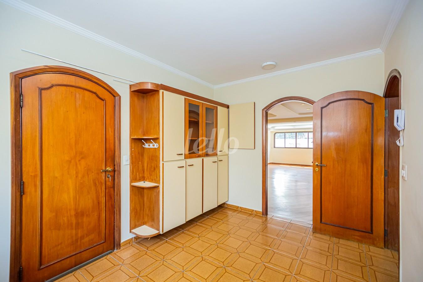 COZINHA de Apartamento para alugar, Padrão com 226 m², 4 quartos e 2 vagas em Indianópolis - São Paulo