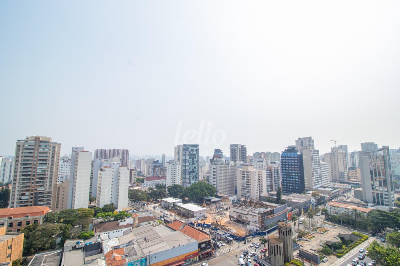 VISTA de Sala / Conjunto para alugar, Padrão com 120 m², e 3 vagas em Vila Mariana - São Paulo