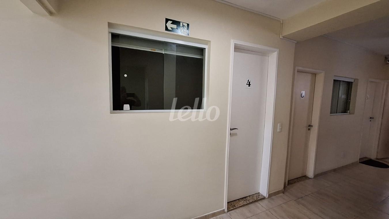 FRENTE de Sala / Conjunto para alugar, Padrão com 12 m², e em Mooca - São Paulo