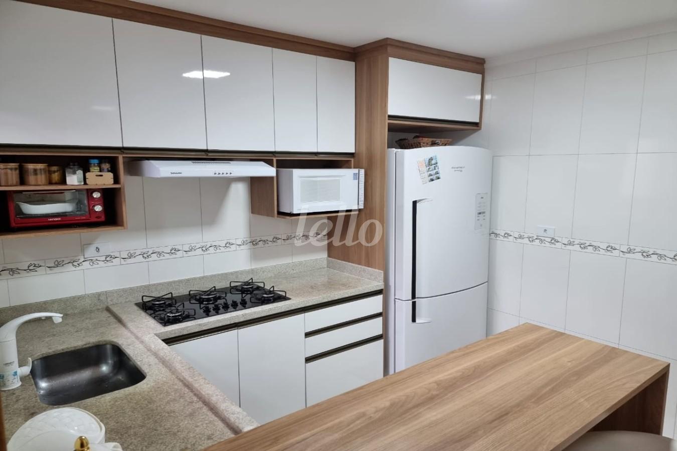 COZINHA de Casa à venda, sobrado com 135 m², 2 quartos e 3 vagas em Campestre - Santo André