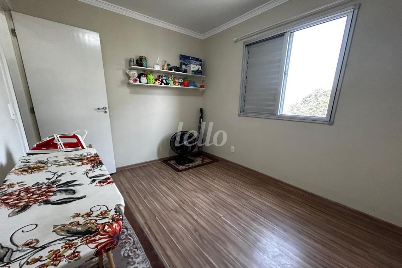 DORMITÓRIO de Apartamento à venda, Padrão com 60 m², 3 quartos e 1 vaga em Planalto - São Bernardo do Campo