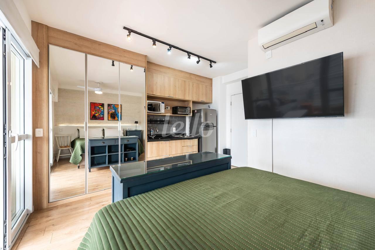 QUARTO (2) de Apartamento à venda, Studio com 32 m², 1 quarto e 1 vaga em Pinheiros - São Paulo