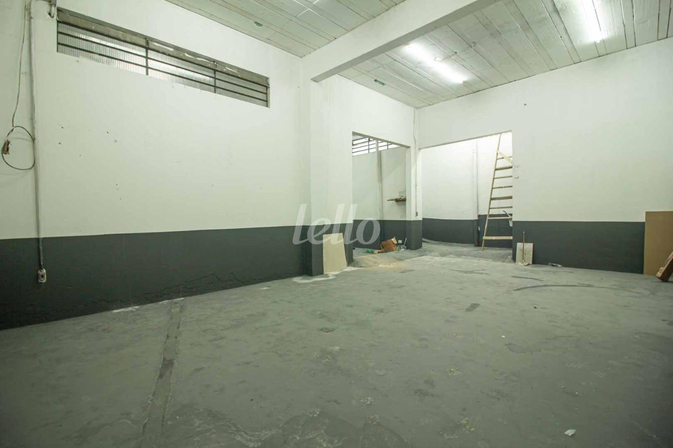 01SALAO-COMERCIAL_003 de Salão para alugar, Padrão com 198 m², e em Vila Matilde - São Paulo