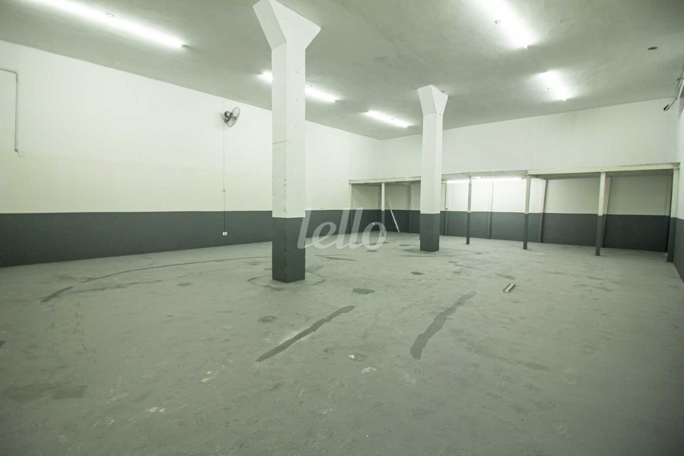 01SALAO-COMERCIAL_007 de Salão para alugar, Padrão com 198 m², e em Vila Matilde - São Paulo