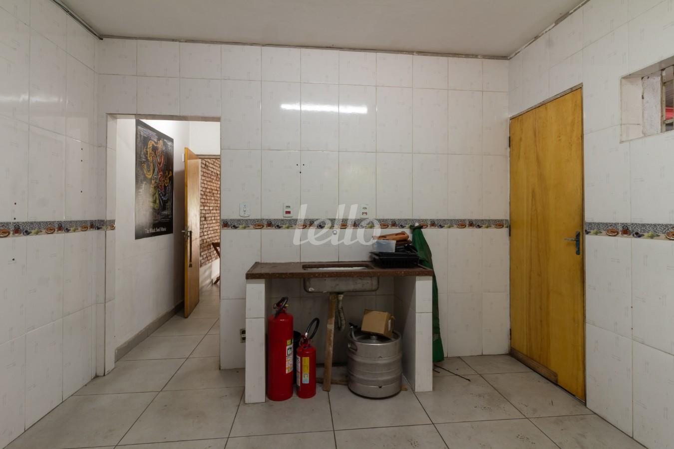 COZINHA de Casa à venda, sobrado com 200 m², e em Tremembé - São Paulo