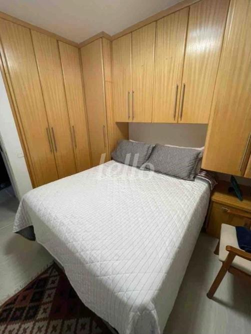 DORMITORIO de Apartamento para alugar, Padrão com 43 m², 1 quarto e 1 vaga em Vila Nova Conceição - São Paulo