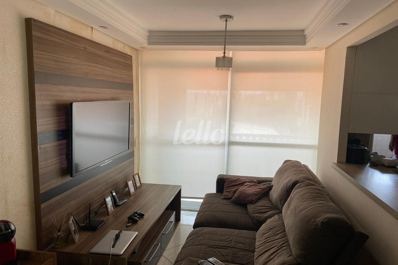 SALA de Apartamento à venda, Padrão com 57 m², 2 quartos e 1 vaga em Jardim Das Laranjeiras - São Paulo