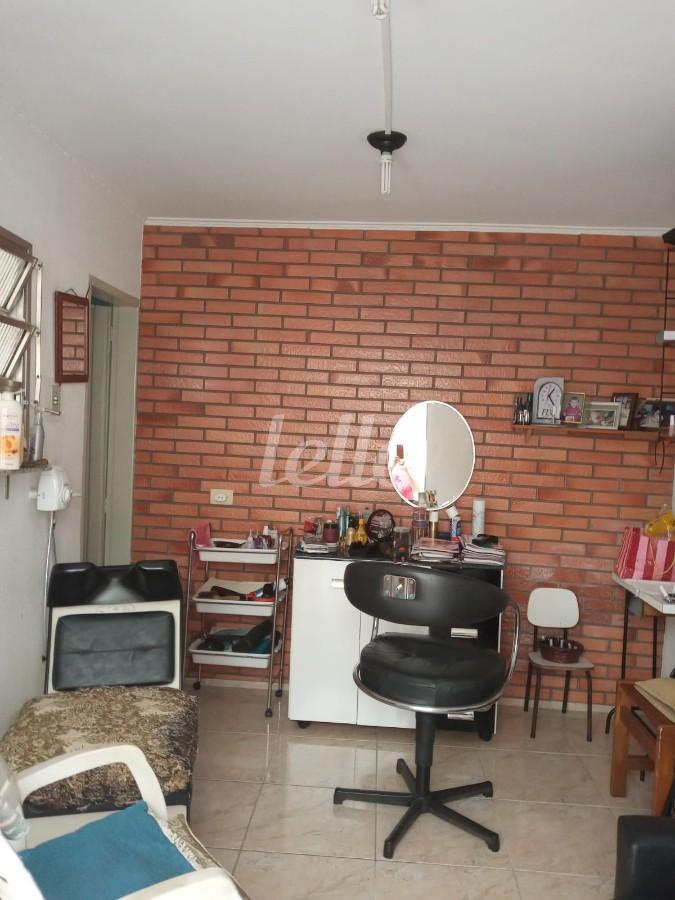 EDICULA de Casa à venda, sobrado com 161 m², 3 quartos e 2 vagas em Vila Antonieta - São Bernardo do Campo