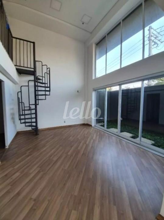 TERREO de Sala / Conjunto para alugar, Duplex com 149 m², e 2 vagas em Ipiranga - São Paulo