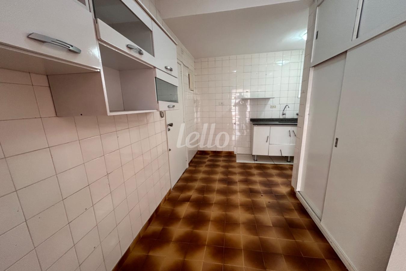 COZINHA de Apartamento à venda, Padrão com 82 m², 2 quartos e em Itaim Bibi - São Paulo