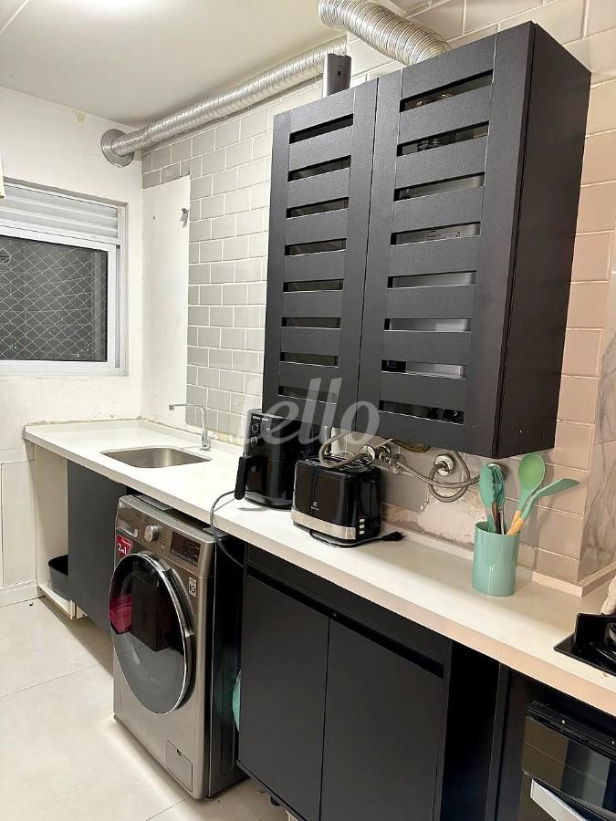 AREA DE SERVICO de Apartamento à venda, Padrão com 59 m², 2 quartos e 1 vaga em Vila Ema - São Paulo