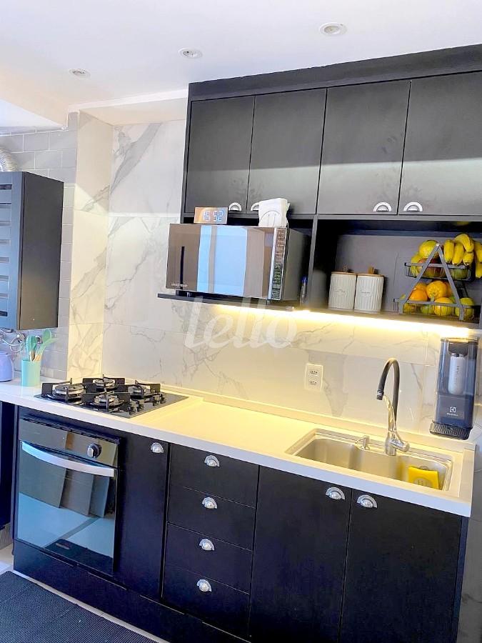 COZINHA de Apartamento à venda, Padrão com 59 m², 2 quartos e 1 vaga em Vila Ema - São Paulo