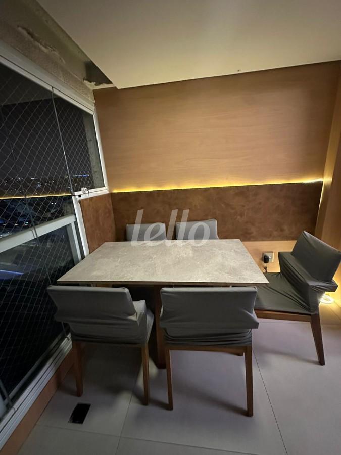 SALA ANTAR de Apartamento à venda, Padrão com 59 m², 2 quartos e 1 vaga em Vila Ema - São Paulo