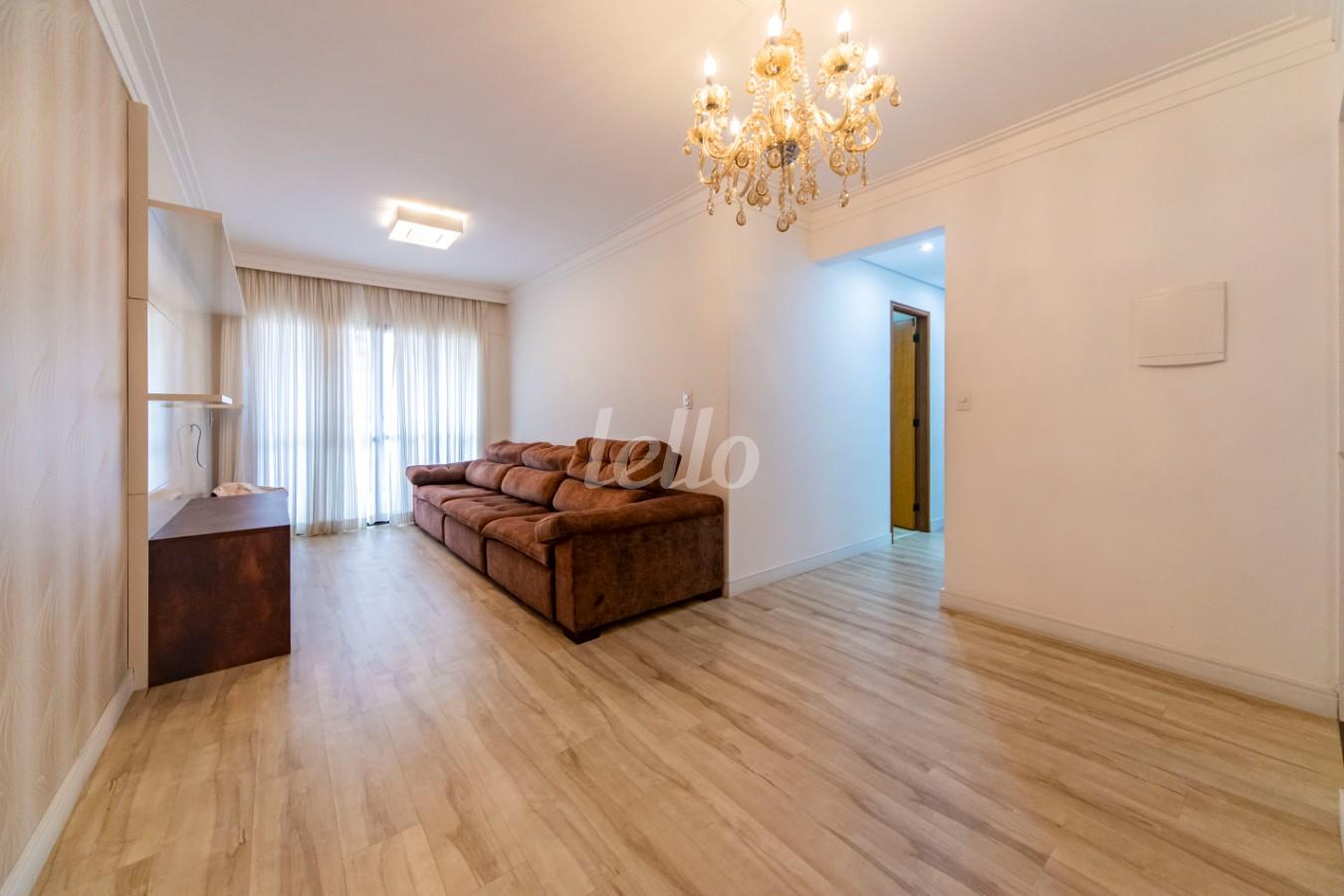 SALA de Apartamento à venda, Padrão com 83 m², 3 quartos e 1 vaga em Vila Curuca - Santo André