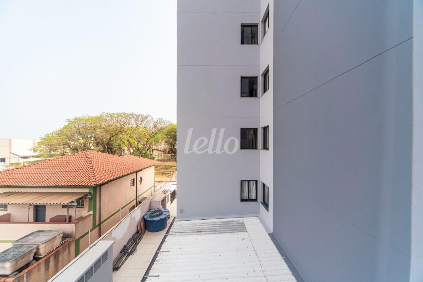 VISTA de Apartamento à venda, Padrão com 83 m², 3 quartos e 1 vaga em Vila Curuca - Santo André