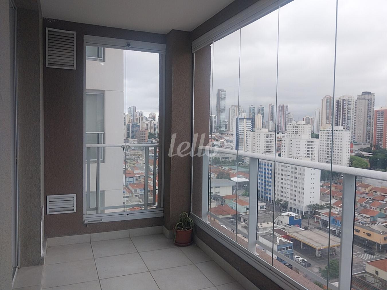 2-SACADA-001.JPG de Apartamento à venda, Padrão com 50 m², 1 quarto e 1 vaga em Vila Gomes Cardim - São Paulo