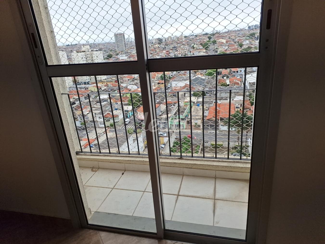 3-SACADA-001.JPG de Apartamento à venda, Padrão com 61 m², 3 quartos e 2 vagas em Vila Antonieta - São Paulo