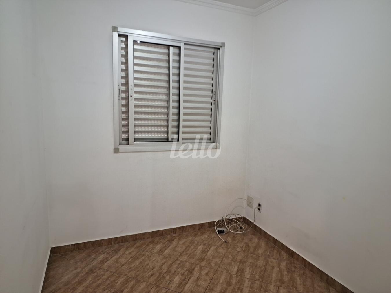 5-DORMITÓRIO 1 LADO DIREITO-001.JPG de Apartamento à venda, Padrão com 61 m², 3 quartos e 2 vagas em Vila Antonieta - São Paulo