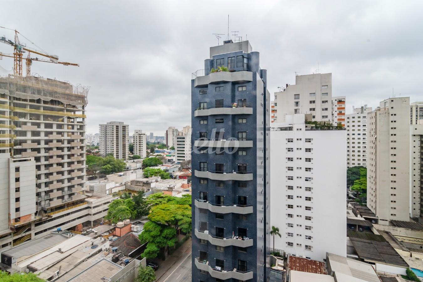 VARANDA de Apartamento à venda, Padrão com 143 m², 2 quartos e 2 vagas em Indianópolis - São Paulo