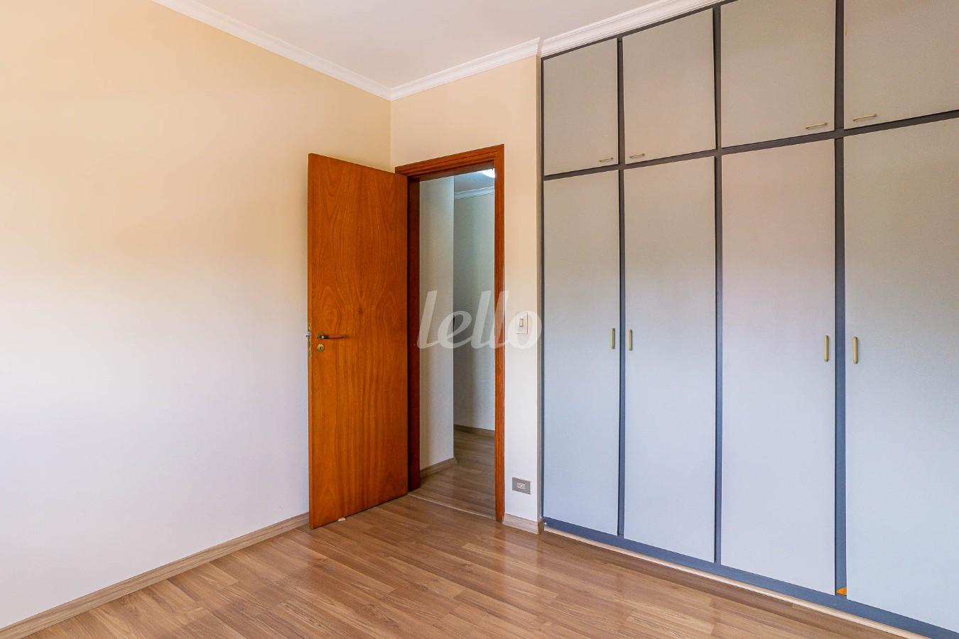 DORMITORIO 2 de Apartamento para alugar, Padrão com 200 m², 4 quartos e 4 vagas em Vila Maria Alta - São Paulo