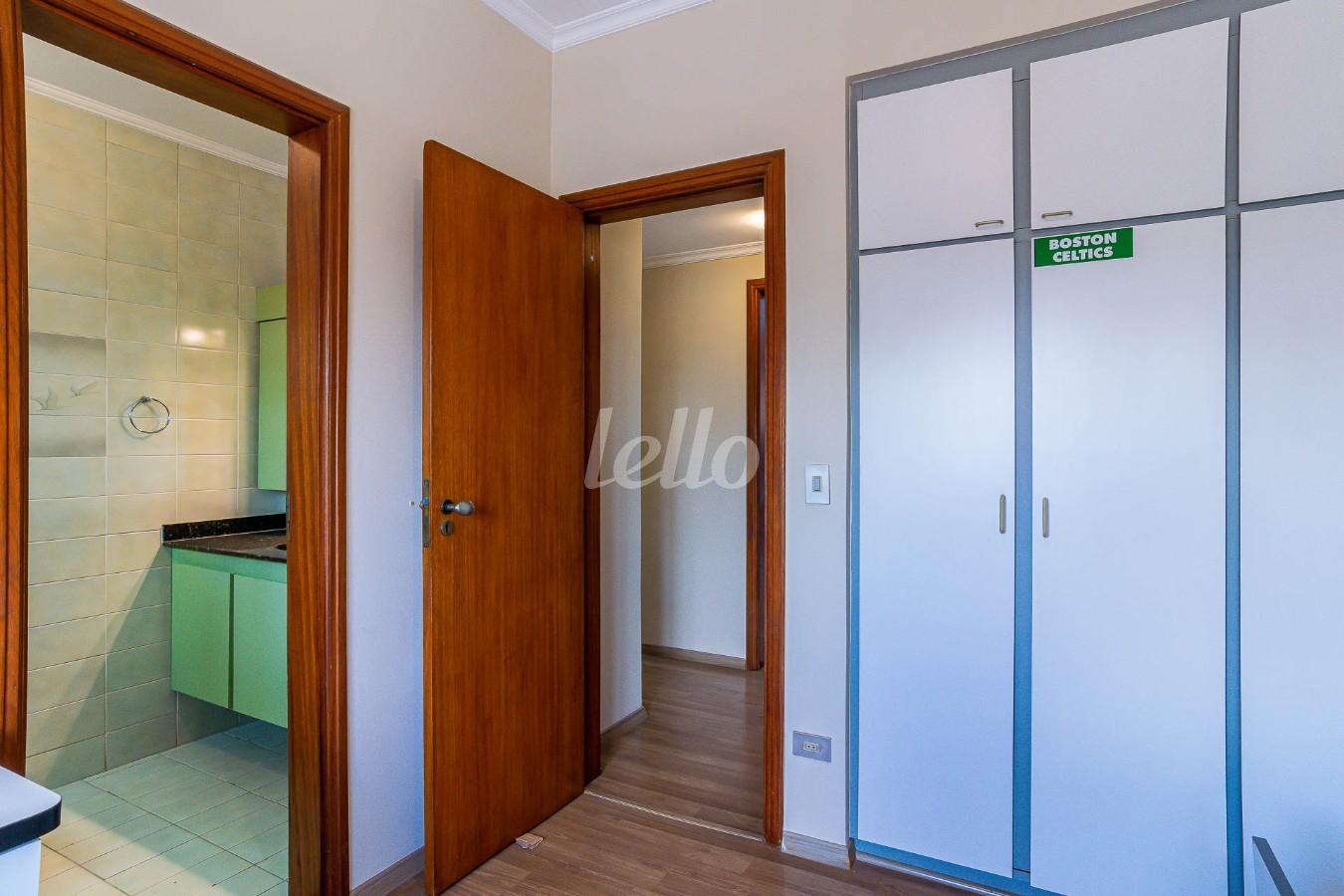 SUITE 1 de Apartamento para alugar, Padrão com 200 m², 4 quartos e 4 vagas em Vila Maria Alta - São Paulo