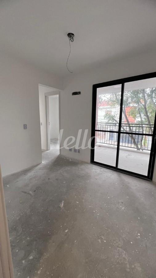 SALA C/ VARANDA de Apartamento à venda, Padrão com 49 m², 2 quartos e 1 vaga em Mooca - São Paulo