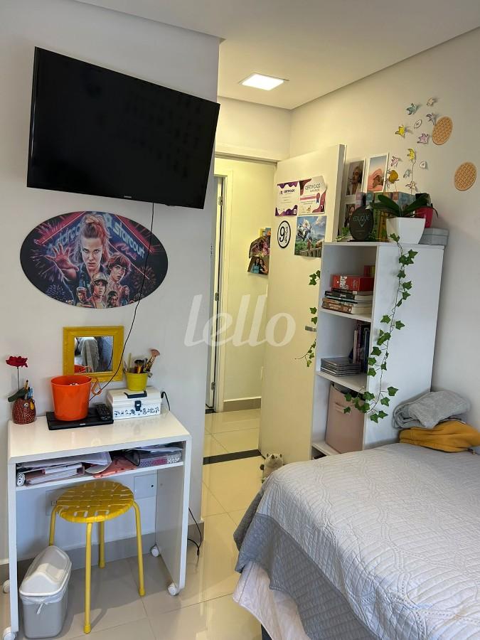 DORMITÓRIO de Apartamento à venda, Padrão com 75 m², 2 quartos e 2 vagas em Vila da Saúde - São Paulo