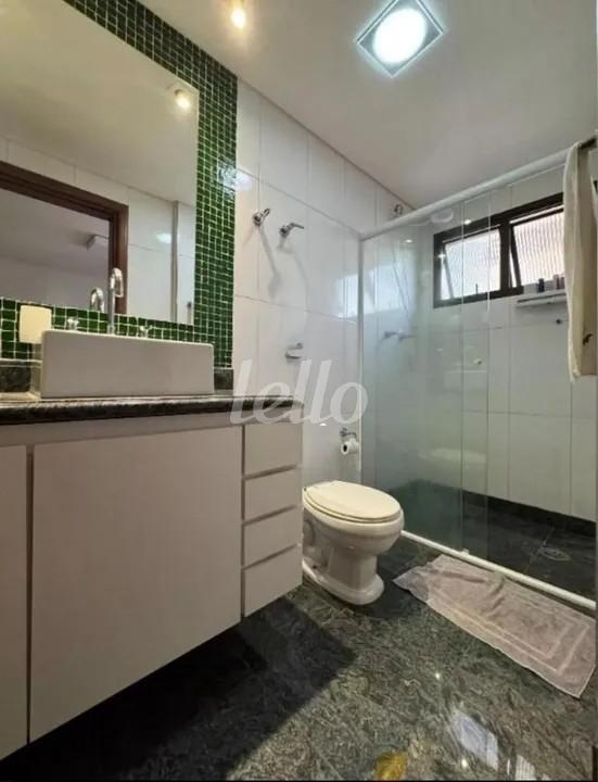 SUITE 2 de Apartamento à venda, Padrão com 216 m², 3 quartos e 3 vagas em Vila Mariana - São Paulo