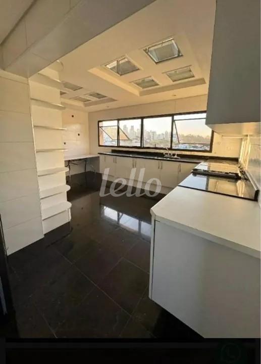 COZINHA de Apartamento à venda, Padrão com 216 m², 3 quartos e 3 vagas em Vila Mariana - São Paulo