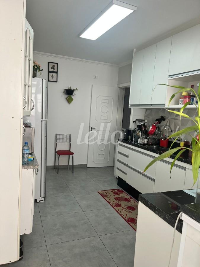 COZINHA de Apartamento à venda, Padrão com 146 m², 3 quartos e 1 vaga em Centro - Santo André