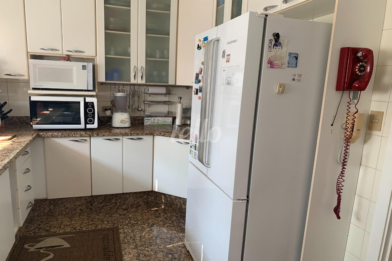 COZINHA de Apartamento à venda, Padrão com 192 m², 3 quartos e 4 vagas em Campo Belo - São Paulo