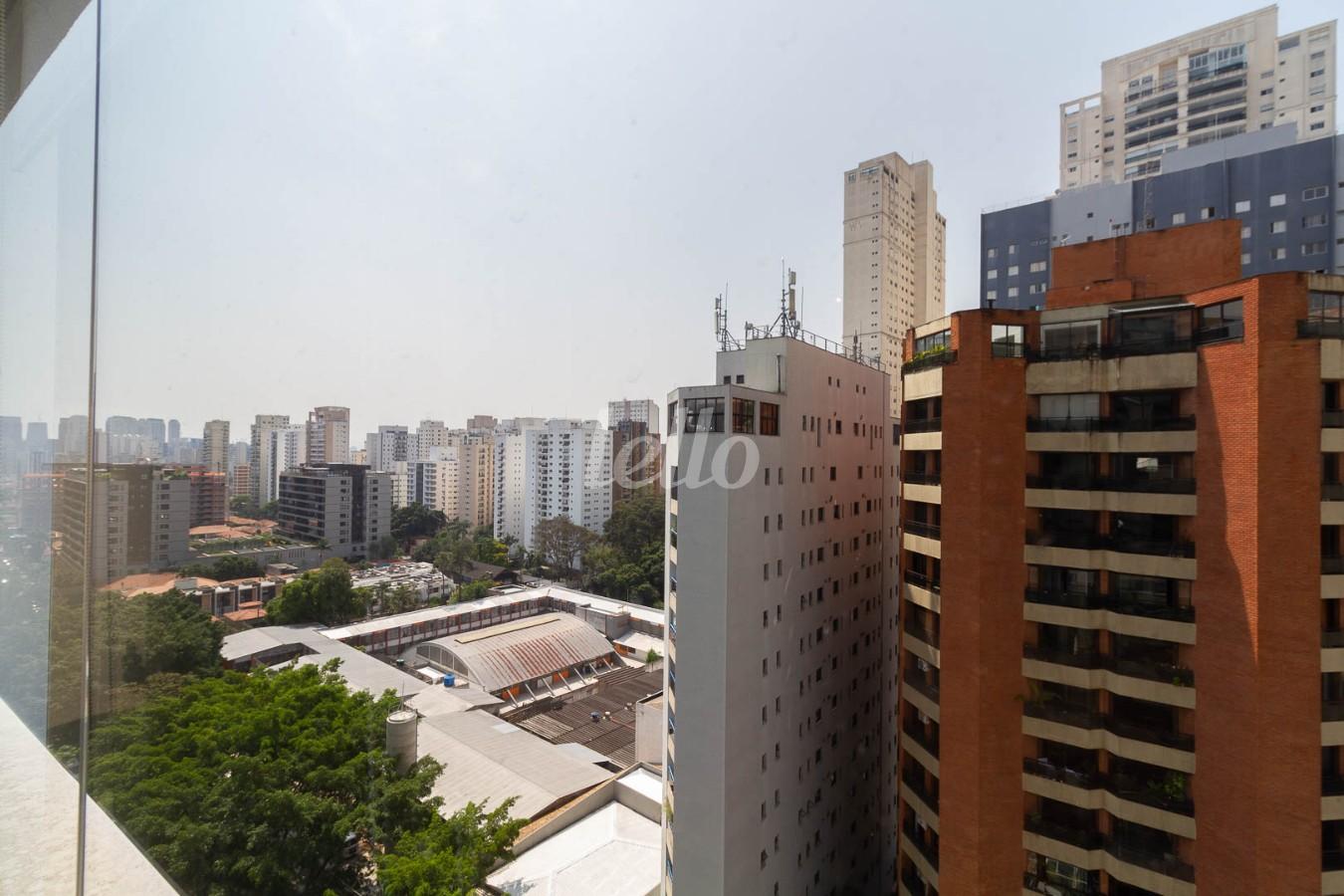 VARANDA de Apartamento para alugar, Padrão com 37 m², 1 quarto e 1 vaga em Cidade Monções - São Paulo