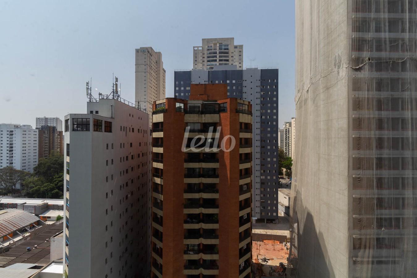 VARANDA de Apartamento para alugar, Padrão com 37 m², 1 quarto e 1 vaga em Cidade Monções - São Paulo