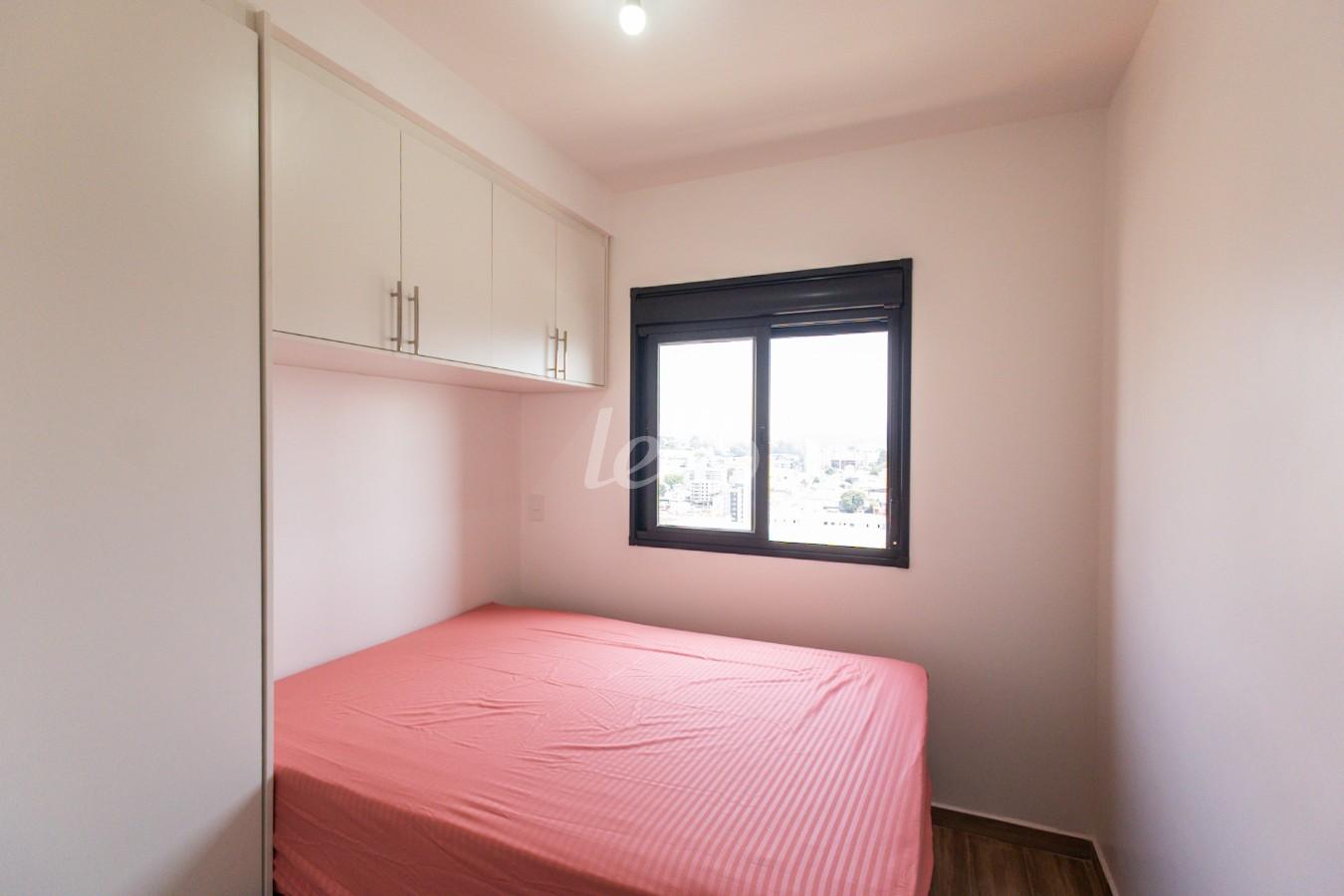 DORMITORIO de Apartamento para alugar, Padrão com 28 m², 1 quarto e em Vila Mazzei - São Paulo