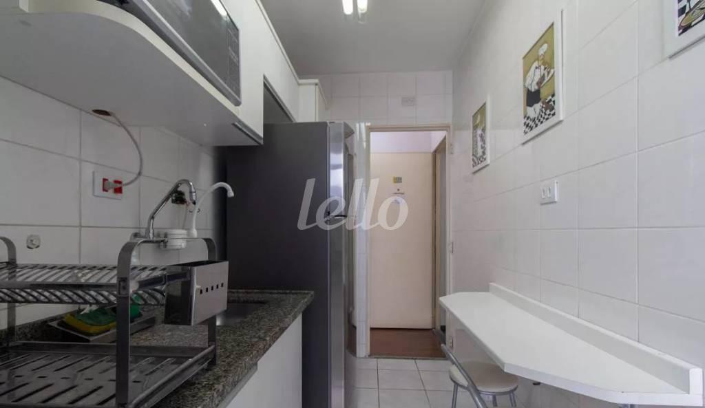 COZINHA de Apartamento para alugar, Padrão com 55 m², 2 quartos e 1 vaga em Vila Regente Feijó - São Paulo