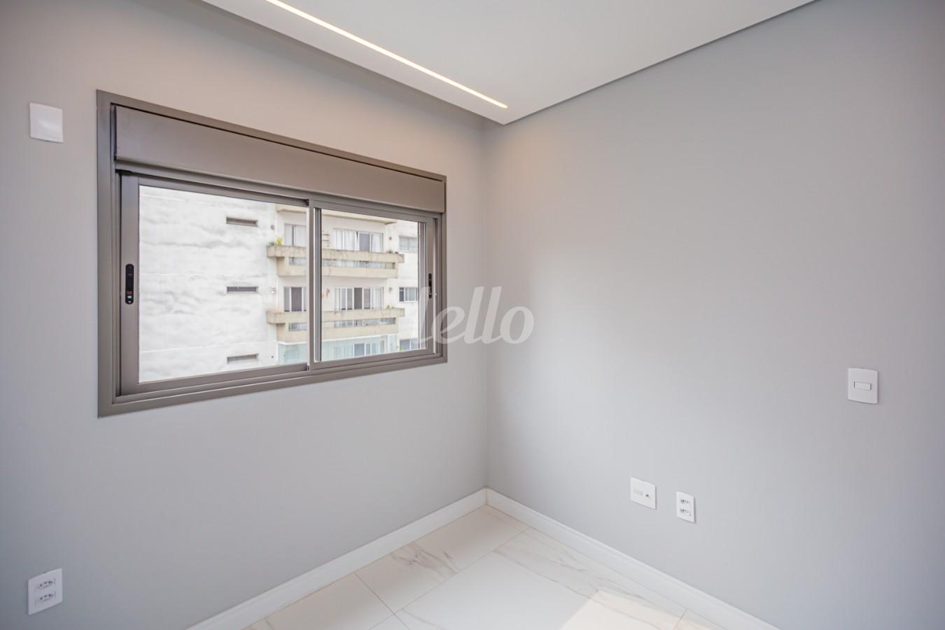 04SUITE-1_001 de Apartamento para alugar, Padrão com 54 m², 2 quartos e 1 vaga em Indianópolis - São Paulo