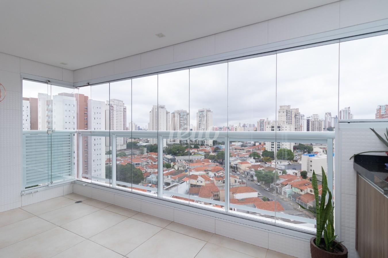 18 - VARANDA de Apartamento à venda, Padrão com 90 m², 3 quartos e 2 vagas em Vila Gomes Cardim - São Paulo