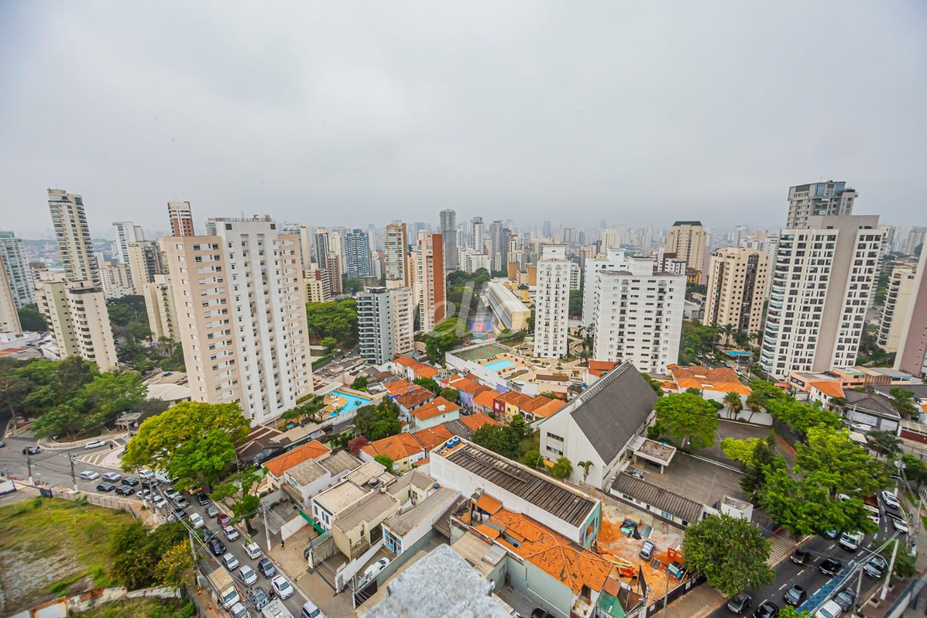 VISTA VARANDA de Apartamento à venda, cobertura - Padrão com 115 m², 2 quartos e 2 vagas em Vila Mariana - São Paulo