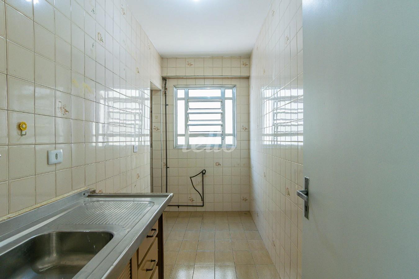 COZINHA de Apartamento para alugar, Padrão com 53 m², 1 quarto e em Barra Funda - São Paulo