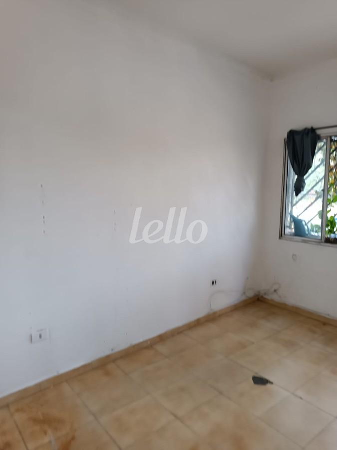 SALA de Galpão/Armazém à venda, Padrão com 130 m², e 1 vaga em Brás - São Paulo